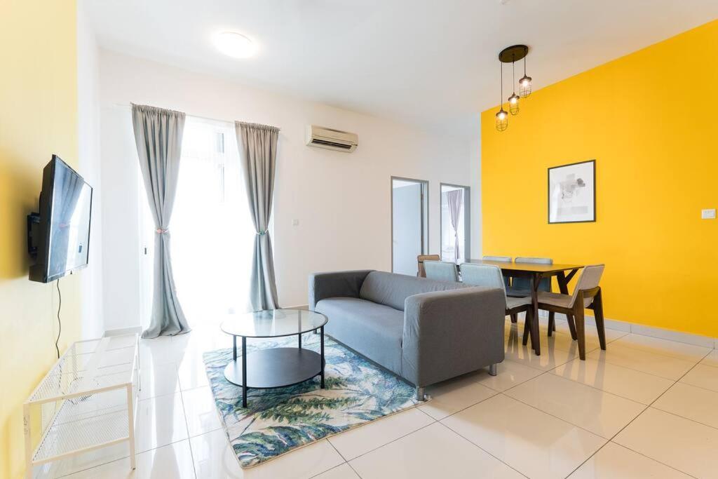 קואלה לומפור Tr Residence Lovely 3 Bedroom Unit 6Pax Next To Titiwangsa Lrt מראה חיצוני תמונה