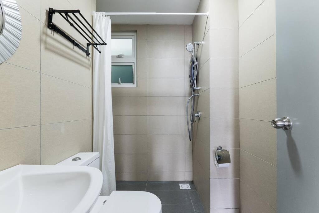 קואלה לומפור Tr Residence Lovely 3 Bedroom Unit 6Pax Next To Titiwangsa Lrt מראה חיצוני תמונה
